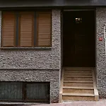 Pera *