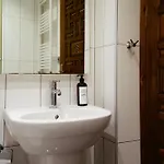 Pera